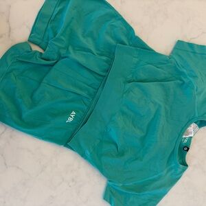 Women’s gym set, top and shorts included by